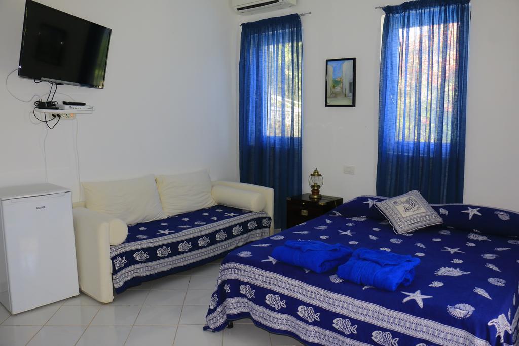 Cala Cavone Guest House Ponza Eksteriør bilde