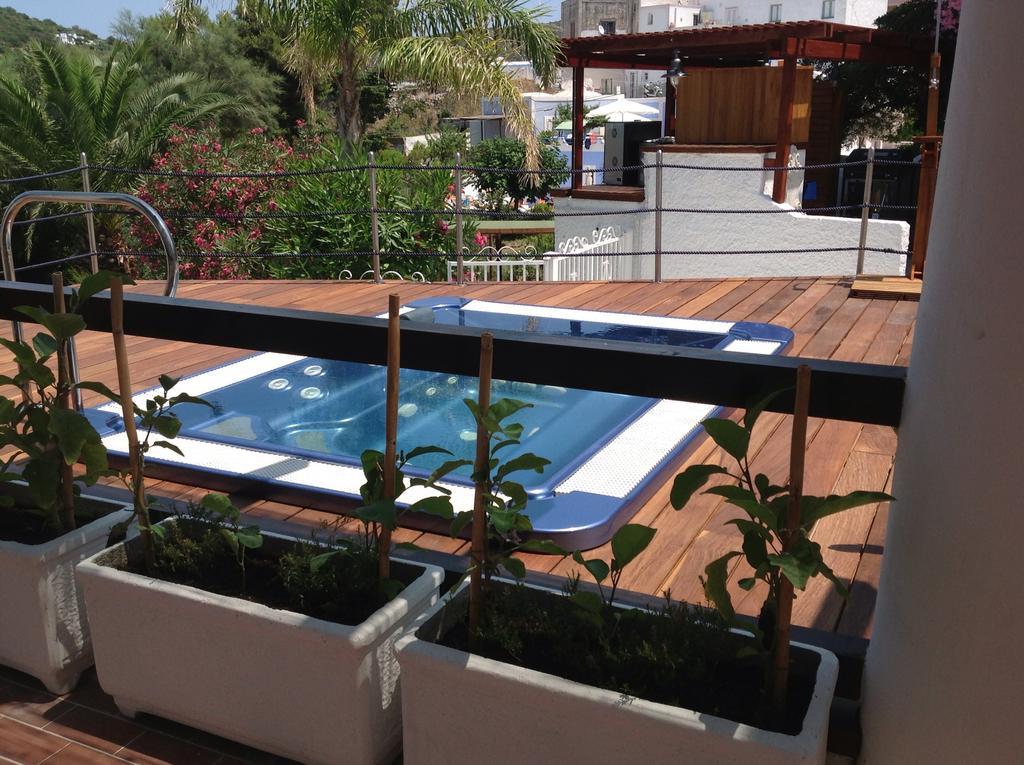 Cala Cavone Guest House Ponza Eksteriør bilde